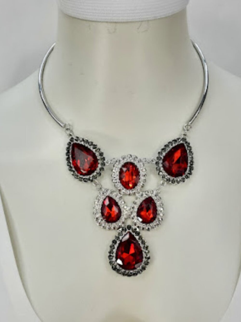 EL Erica Lyons Oversized Gothic Glam Bib Necklace